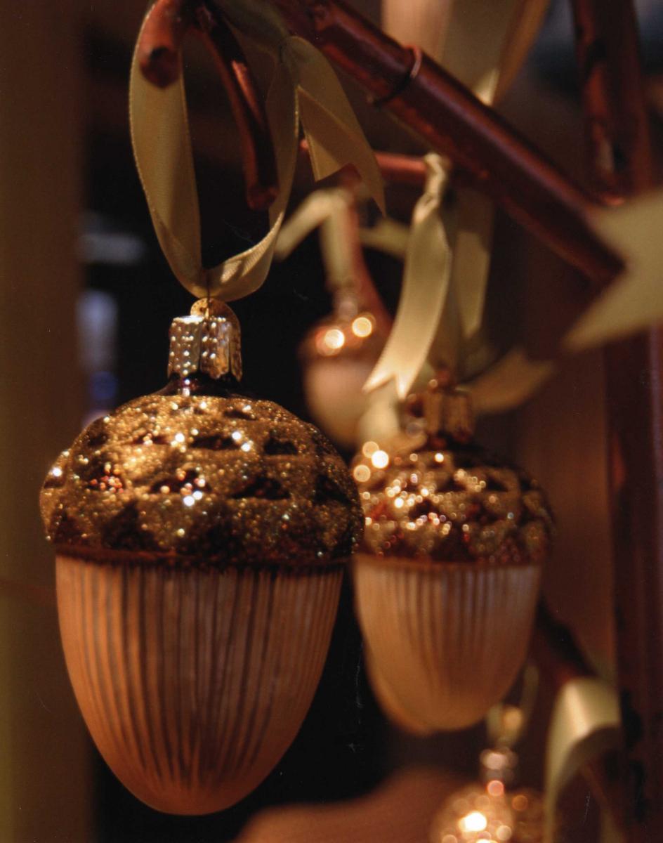 Jonathon Burton Photography : Events : Rogers & Gala Creative Partners, Inc| Commercial Christmas and Holiday Decor and Event Design and Production